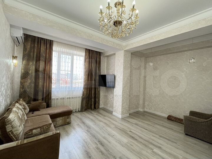 2-к. квартира, 63 м², 6/10 эт.