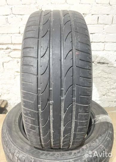 Bridgestone B-style RV 235/55 R17 99V