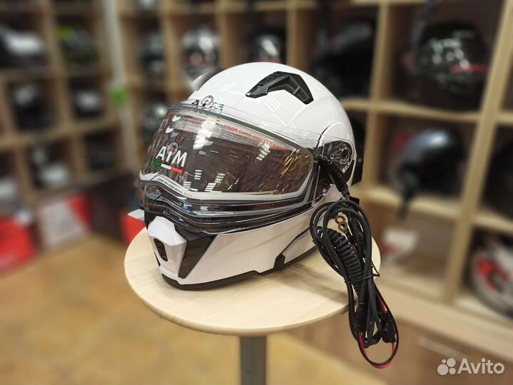 Зимний теплый шлем с подогревом