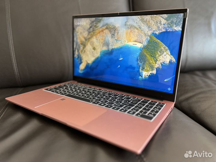 Ноутбук 15.6 4 ядра / 8 Гб / SSD 512 Гб / W 11 Pro