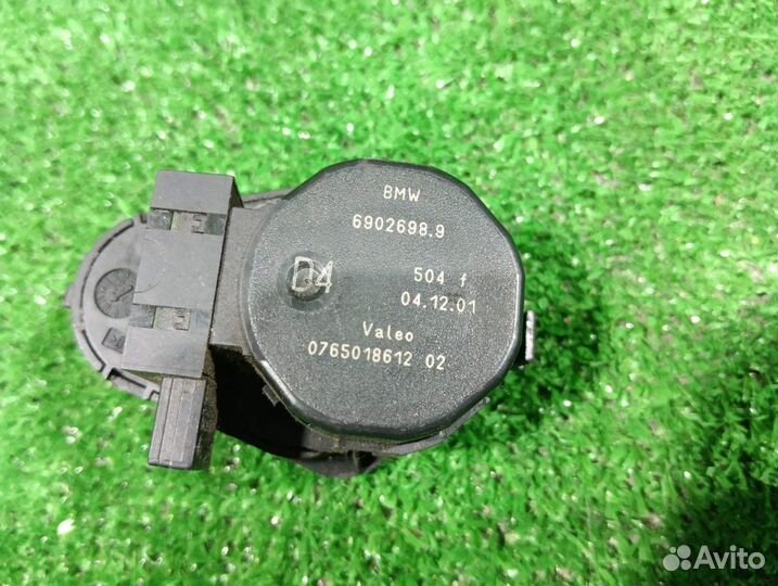 Электропривод заслонки отопителя BMW X5 E53 (00-07) б\у (арт. 0765018612)