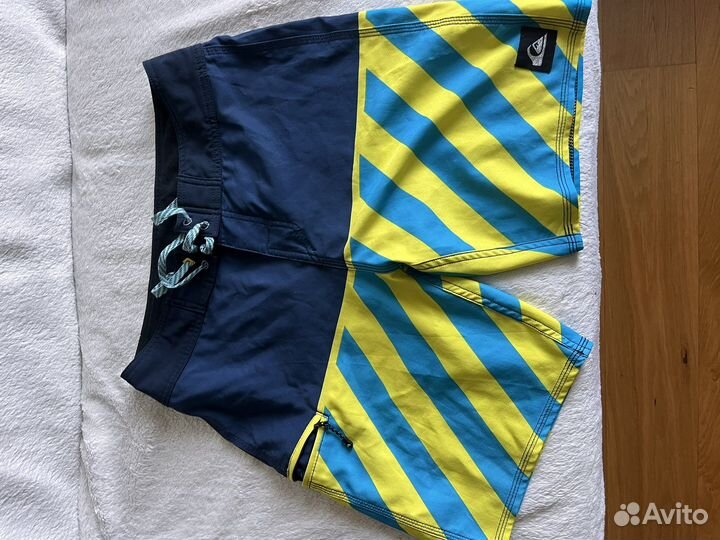Шорты Quiksilver