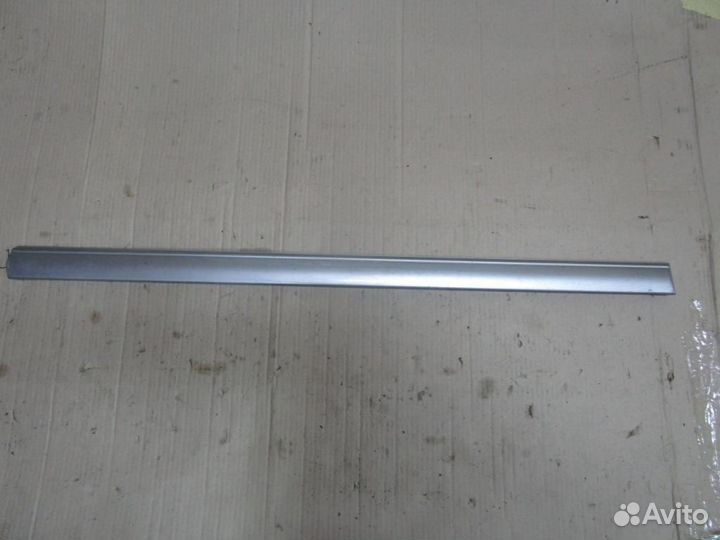 Молдинг двери w202 C-class