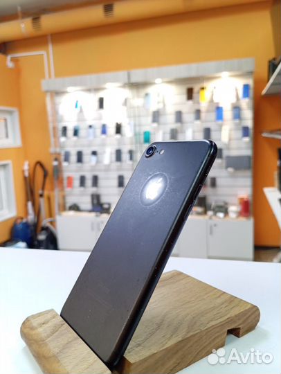 iPhone 7, 256 ГБ
