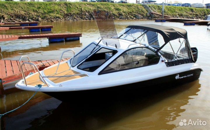 Катер Phoenix 530 HT