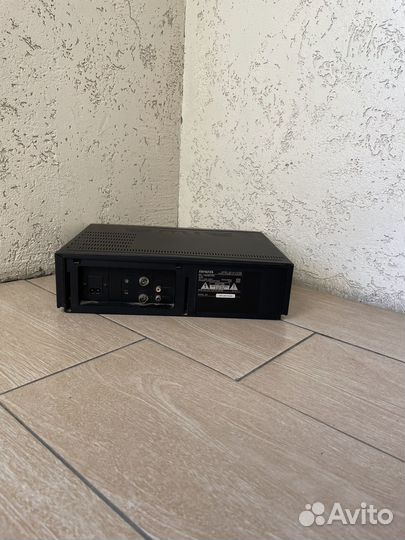 Видеомагнитофон aiwa cx-7