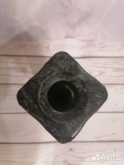 Подсвечники и фигурки, ваза