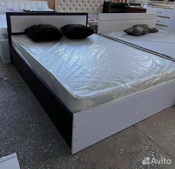 Кровать Мартина