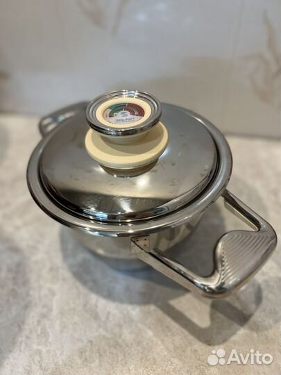 Новая кастрюля Zepter 2 литра