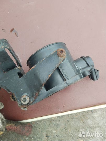 Дроссельная заслонка форд фокус 1 2л Zetec 131л