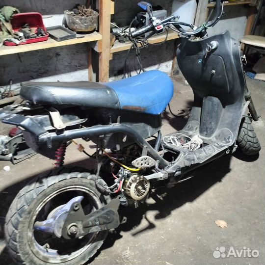 Скутер 80 куб