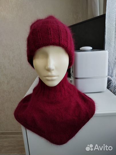 Комплект шапка и манишка из пуха норки