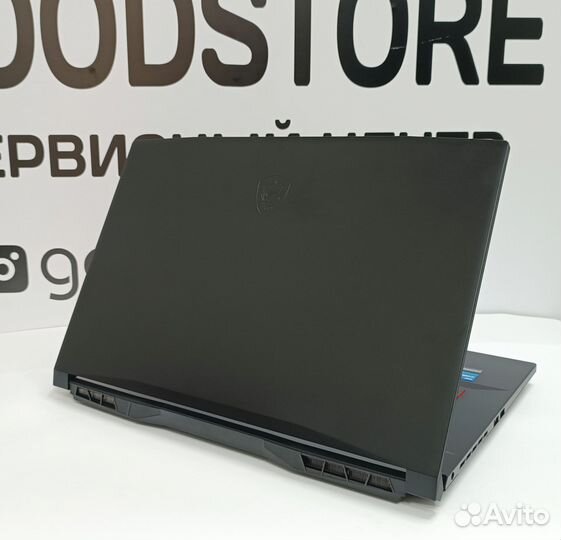 Игровой ноутбук 17.3-144GHz MSI i5-11/GTX2050/озу8