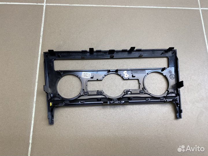 Накладка блока управления климатом skoda kodiaq