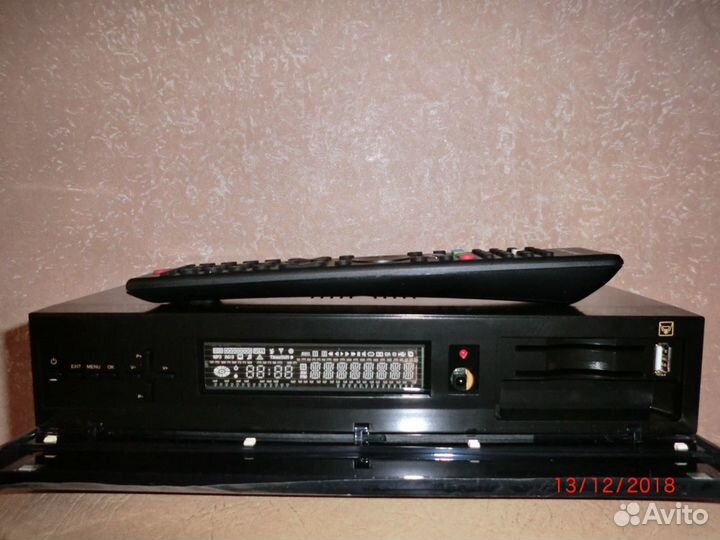 Продам спутниковый (эфирный) ресивер