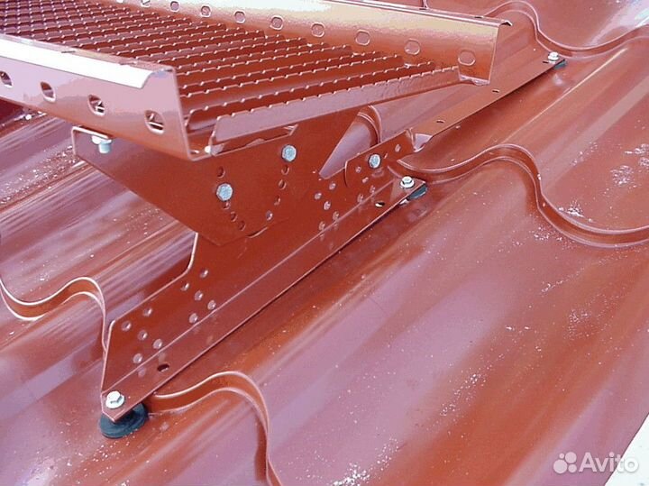 Кровельные ступеньки