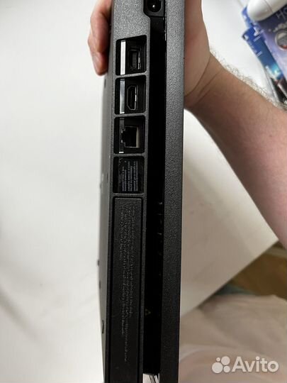 Sony playstation 4 slim 1tb продаю