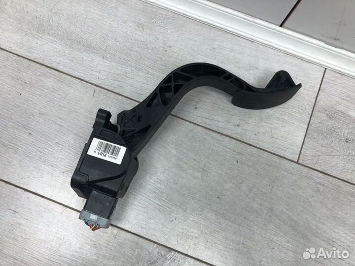 Педаль газа Peugeot Partner фургон 9HZ (DV6TED4)