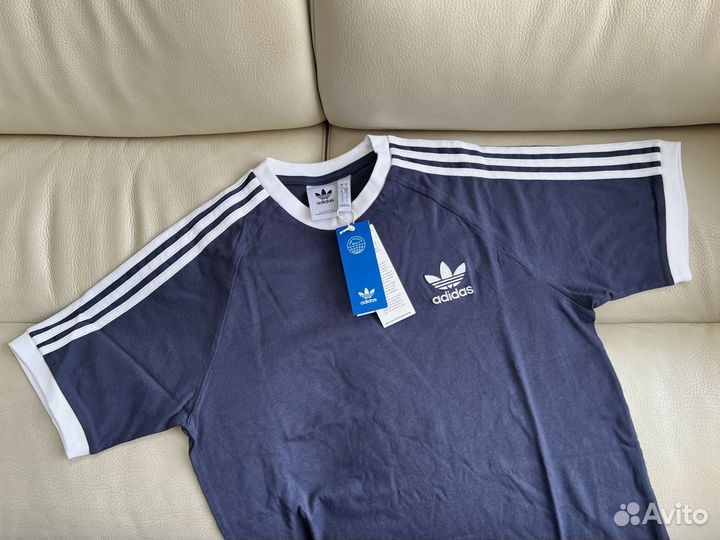 Культовая футболка adidas Originals Оригинал