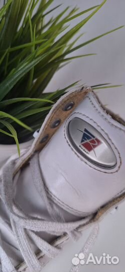 Коньки фигурные