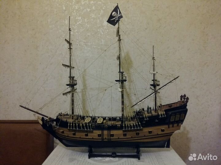 Музейная модель парусника