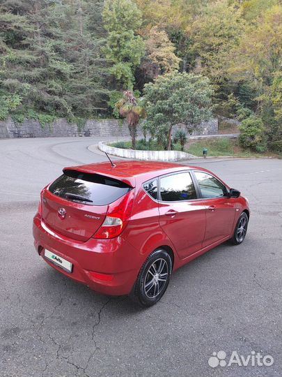 Hyundai Solaris 1.6 AT, 2012, 220 000 км