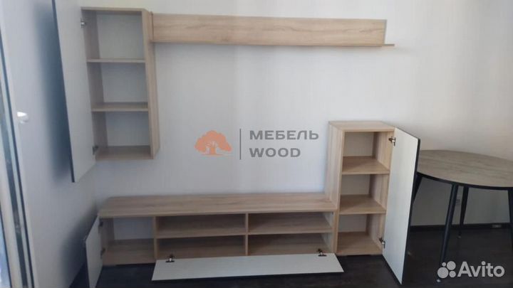 Стенка в гостиную