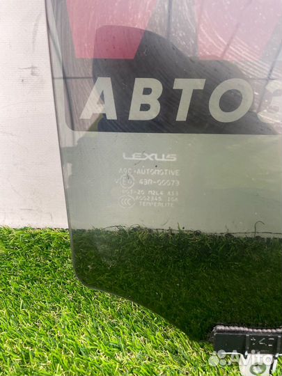 Стекло двери задней правой Lexus RX 4 2017