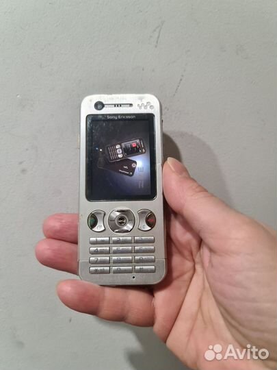 Sony Ericsson W890i