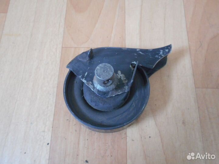 Кронштейн ролика Nissan Maxima (88-94 года) J30