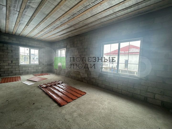 Дом 110 м² на участке 4 сот.