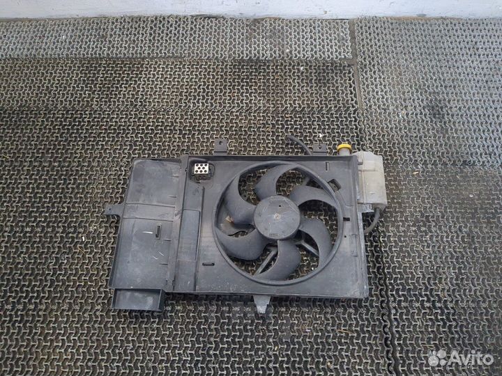 Вентилятор радиатора Nissan Note E11, 2008