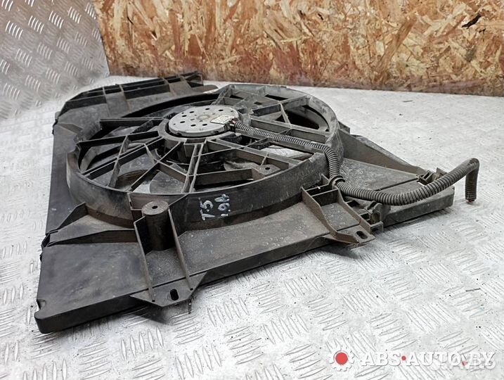 Вентилятор радиатора Volkswagen Transporter T5