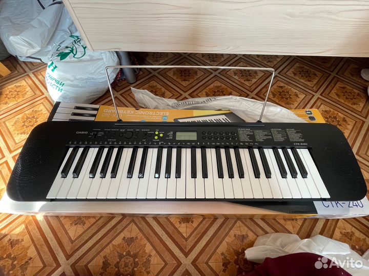 Синтезатор Casio CTK-240