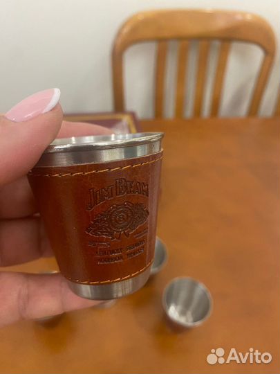 Подарочный набор фляжка и стопки