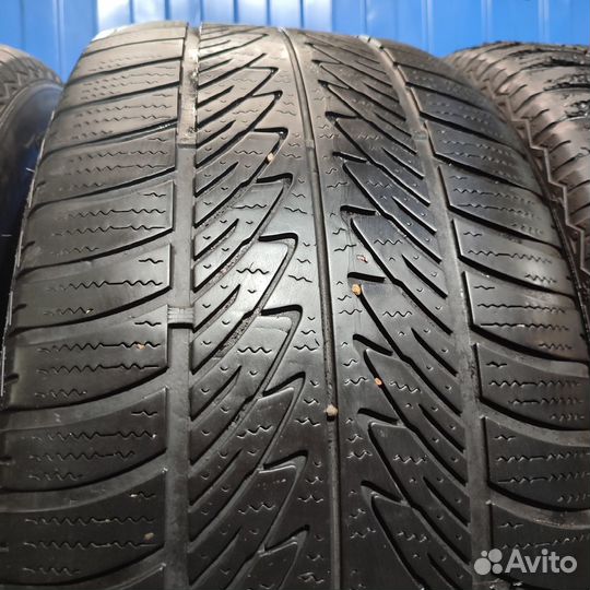 Goodyear UltraGrip 8 285/45 R20