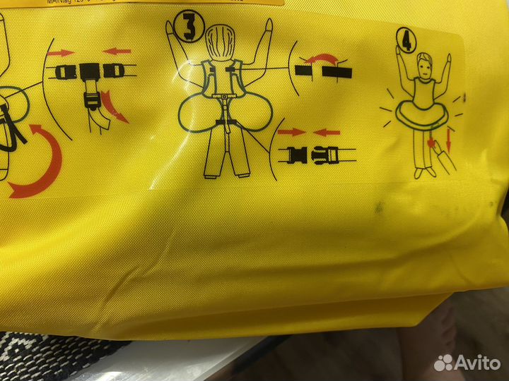 Автоматический авиационный спасательный жилет