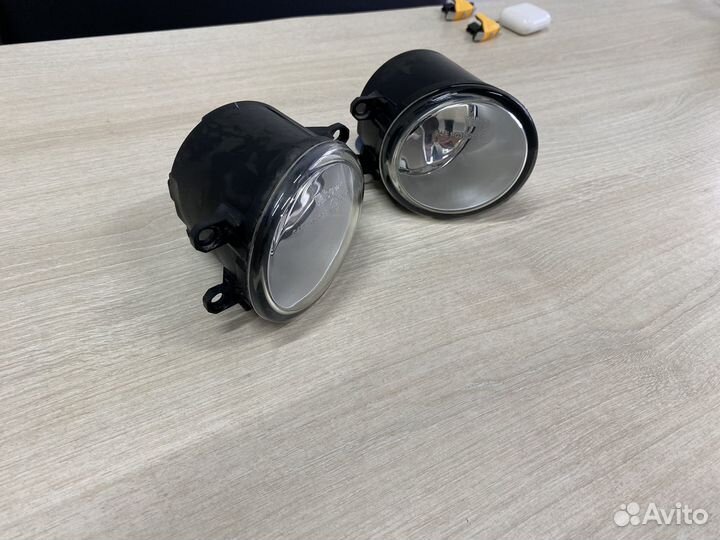 Противотуманные фары toyota rav 4