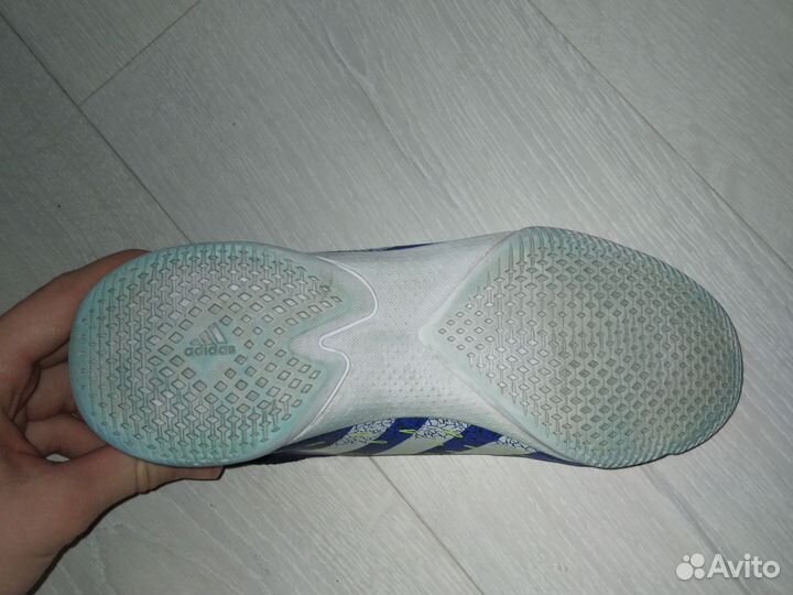 Футзалки adidas predator