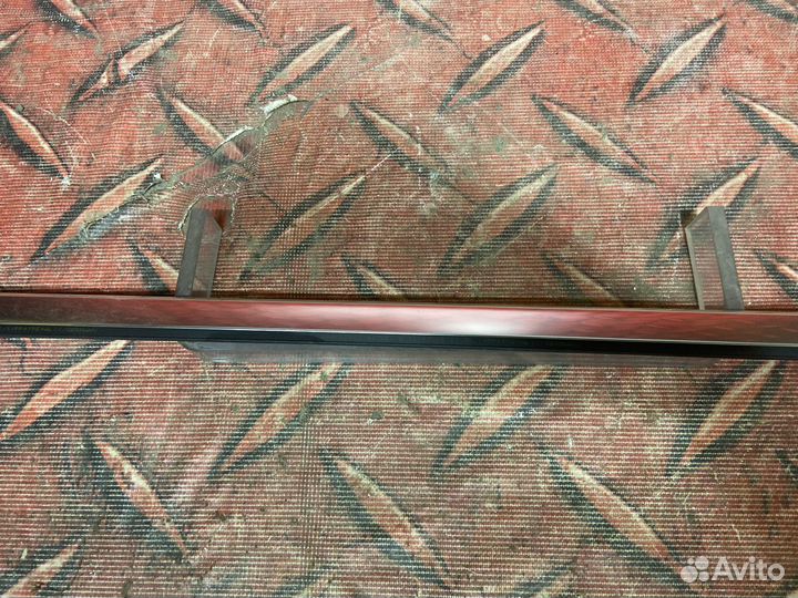 Молдинг стекла передней правой двери Mercedes W205