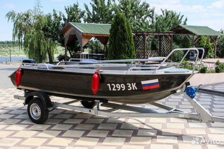 Моторная лодка Беркут