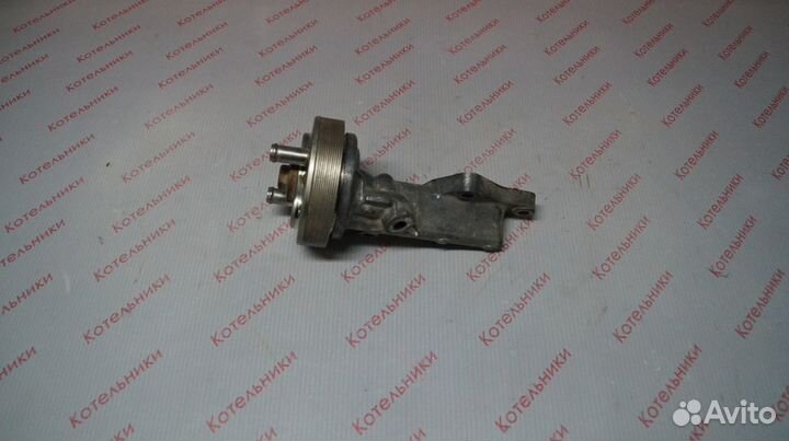 Nissan 21300-8H700 Радиатор масляный