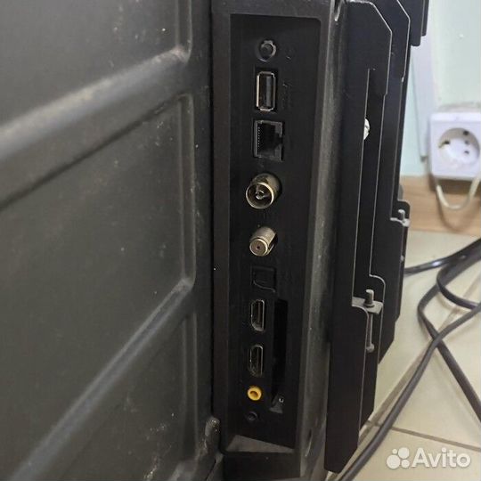 Телевизор iffalcon 32F52