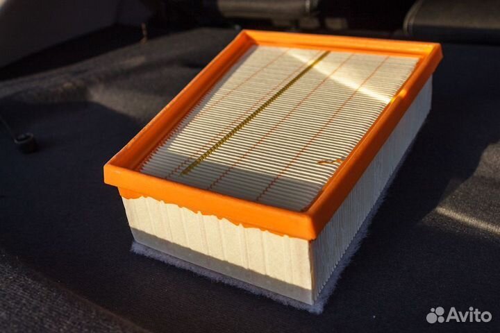 Воздушный фильтр на Infiniti QX50