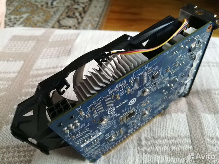 Видеокарты PCI-E и AGP