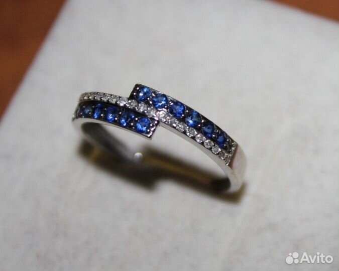 Золотое кольцо. Сапфиры. Бриллианты. Золото 585