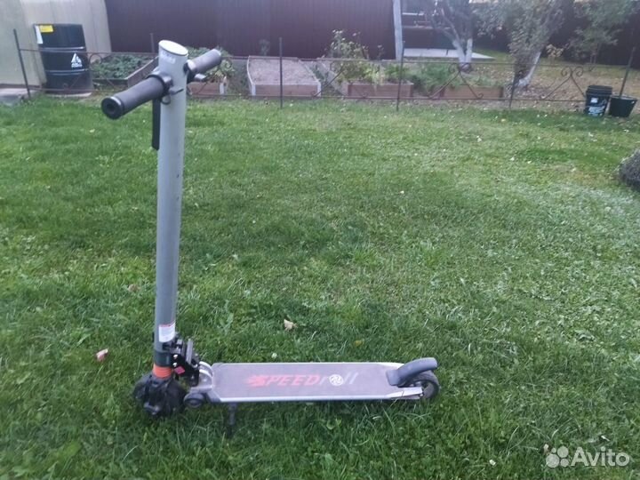 Самокат взрослый электрический бу