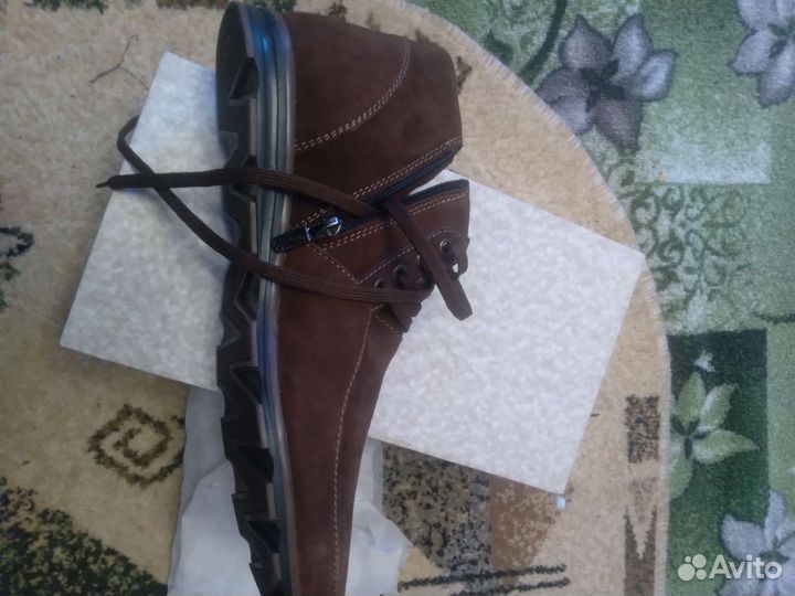 Ботинки мужские,натуральная замша