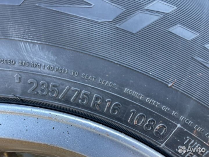 Toyo Observe GSI-55Х114.3 toyo 235/70 R16