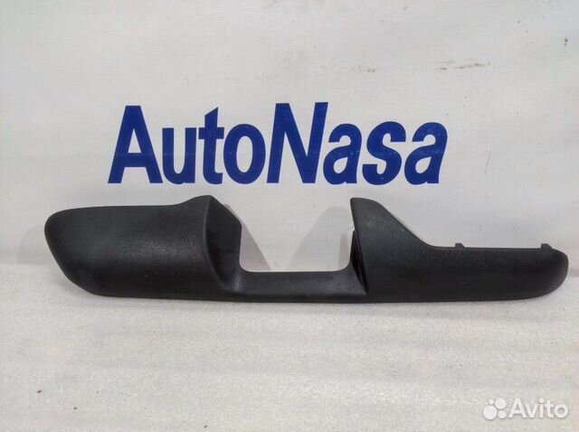 Накладка обшивки двери левая Ford Focus 2